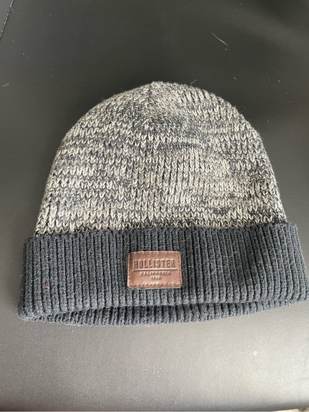 Hollister Two-Tone Gray Ribbed Cuff Beanie with Leather Logo